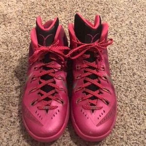 Nike pink breast cancer awareness basketball shoes